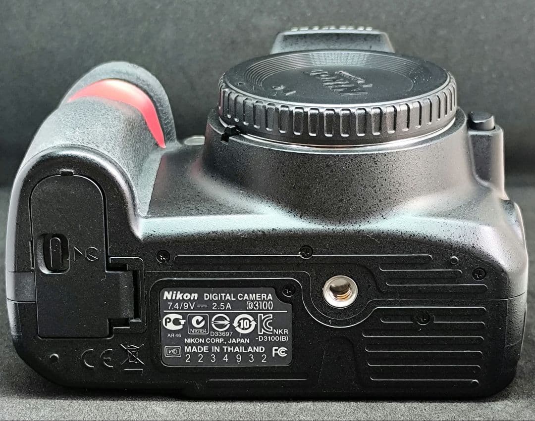 Nikon D3100 デジタル一眼レフカメラ