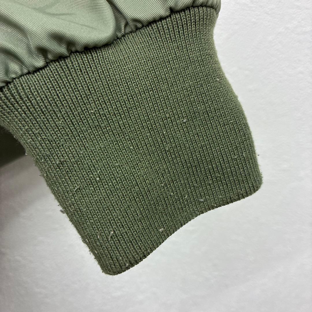 BOSS オリーブ色 ジャケット　FREE ◇45