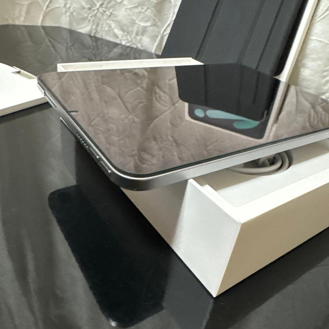 iPad mini 第7世代(A17Pro) 128GB スペースグレイ おまけ