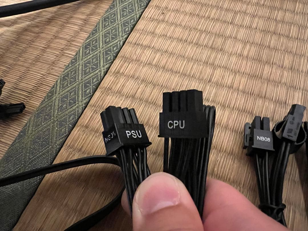 Core i7 デスクトップ PC ※そのまま使用不可！ストレージ、OS未搭載