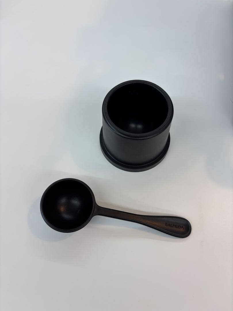 ドリップコーヒーメーカー ブラック