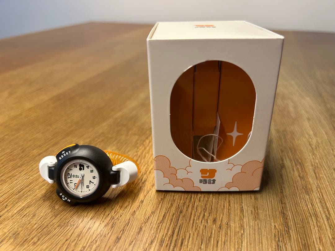 サ時計　カシオ　オレンジ