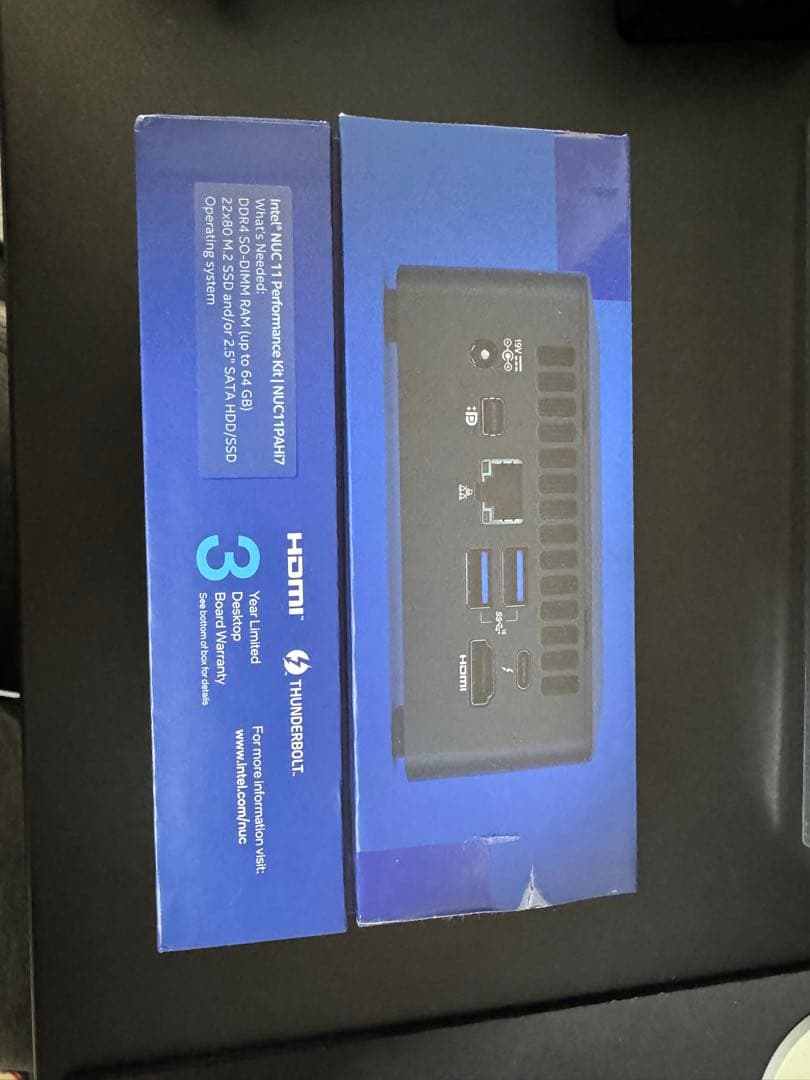 Intel NUC 11のパフォーマンスキット