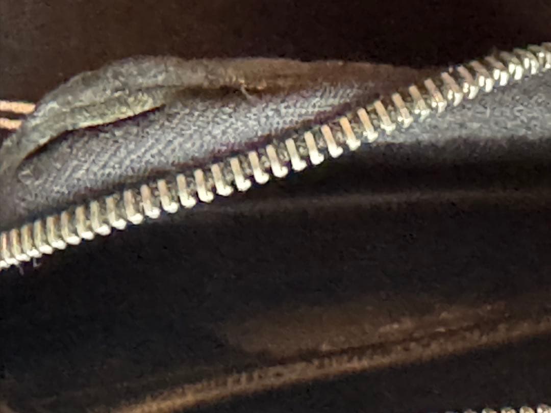 bill wall leather ジップウォレット