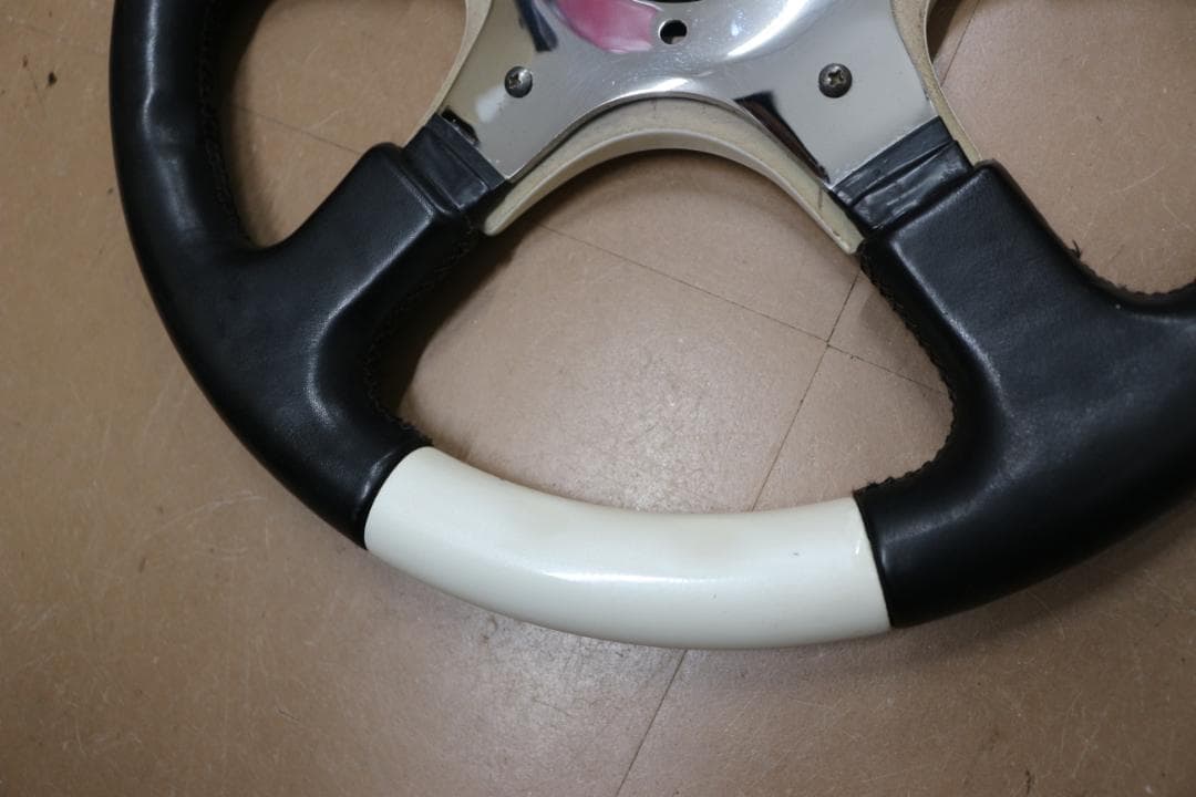 ホワイト ハンドル ステアリング junis ジャニス レトロ パーツ