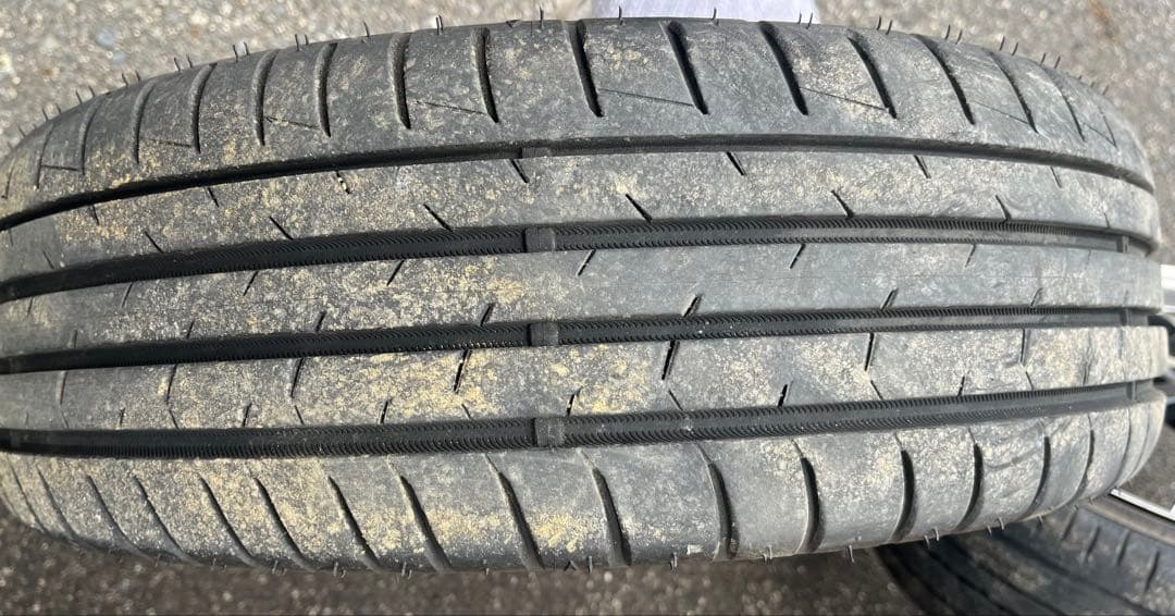 18インチ タントカスタム　LA600S 軽自動車　ダイハツ