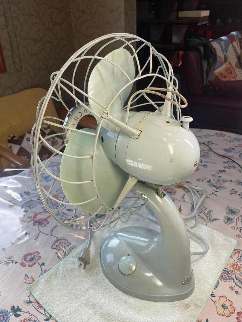 50's レトロ　戦闘機の羽根　エアーインテークイメージ　日立　扇風機　完璧稼働