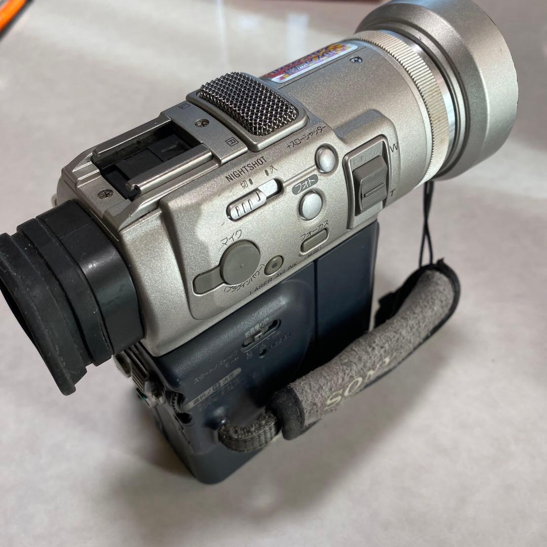 SONY miniDV HANDYCAM DCR-PC100 ②