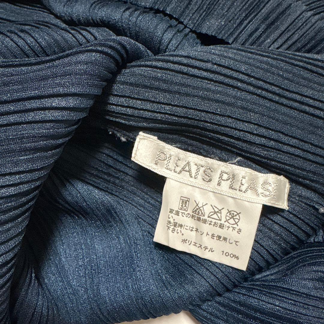 プリーツプリーズ　長袖ハイネック　ネイビー系　サイズ3