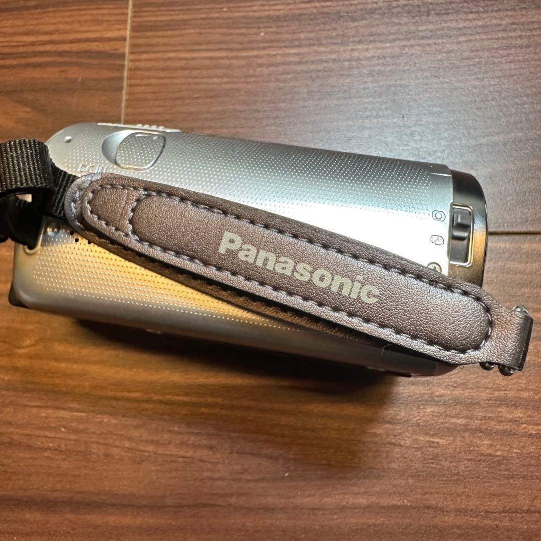 Panasonic HDC-TM35 ビデオカメラ 2040