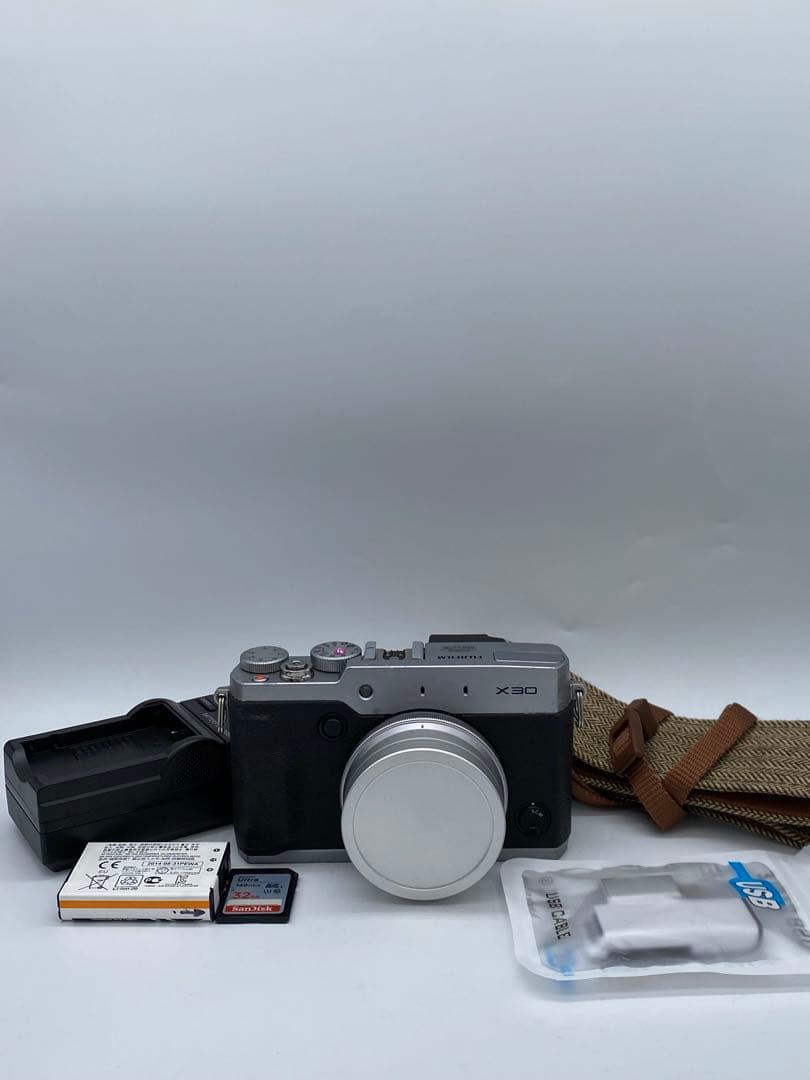 FUJIFILM 富士フイルム X30
