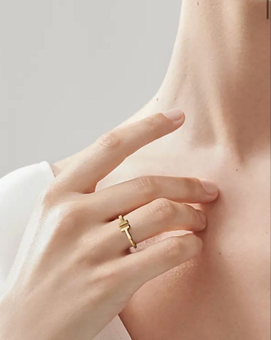 ティファニー　Tワイヤーリング　K18イエローゴールド