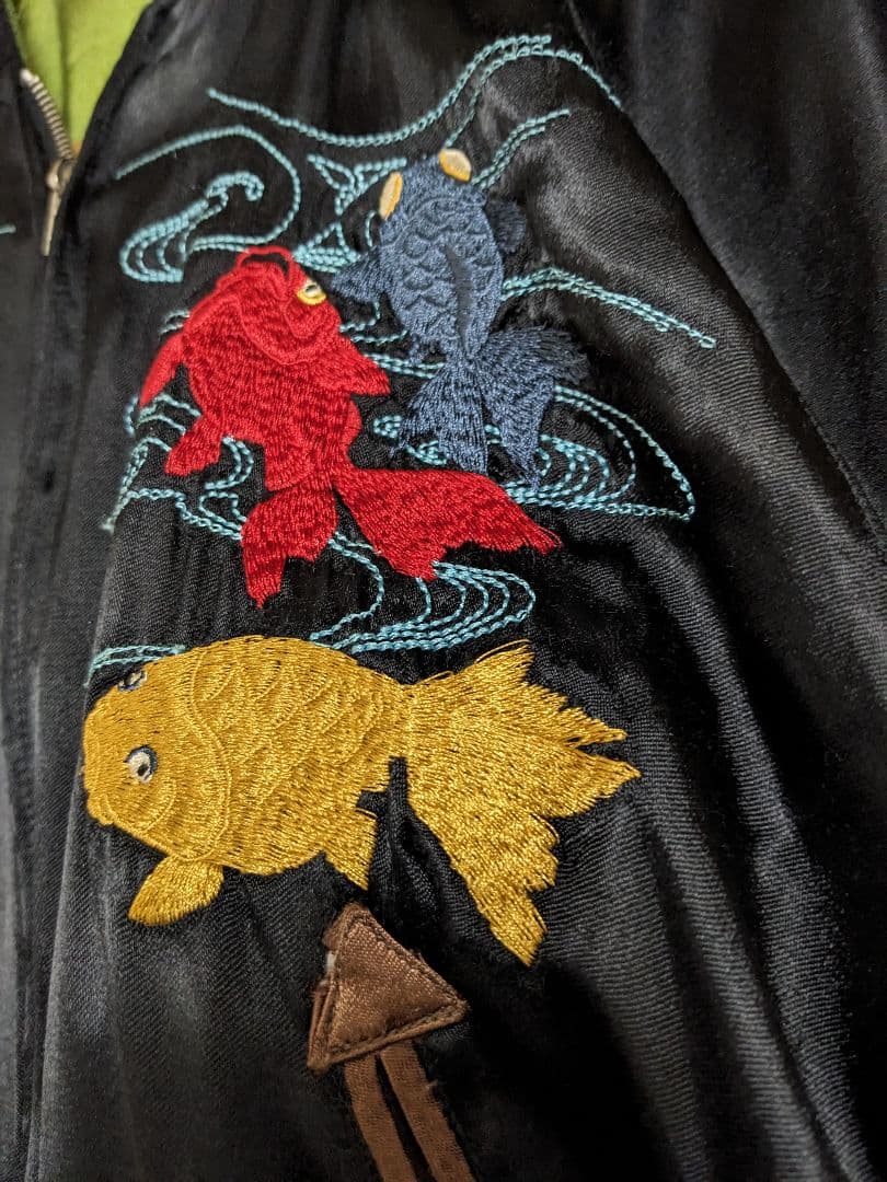 クロップドヘッズ　スカジャン