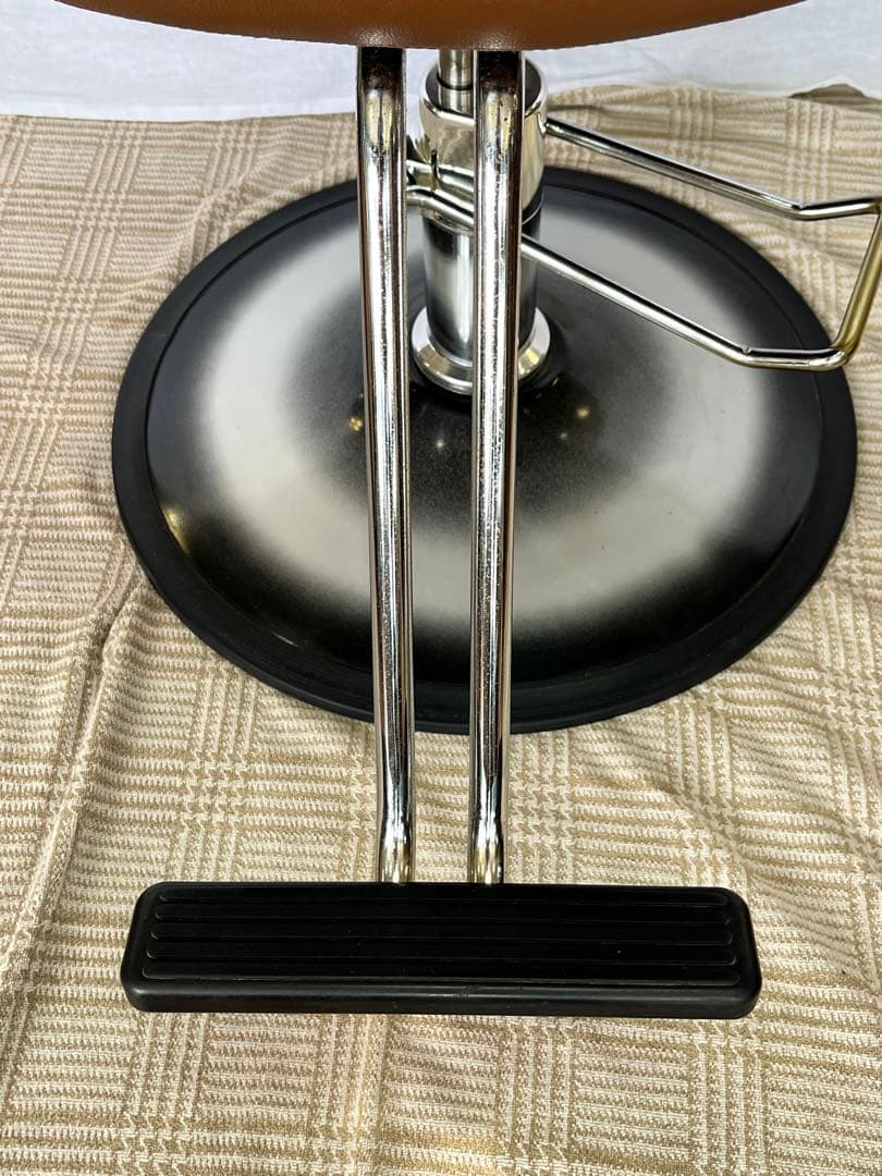 【アンティーク】美容院 理容室 スタイリングチェア 油圧式 バーバーチェア