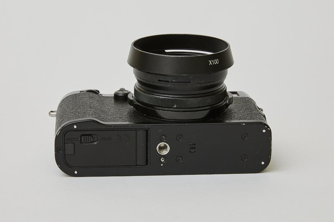 実用品 Fujifilm X100f ブラック コンパクトデジタルカメラ