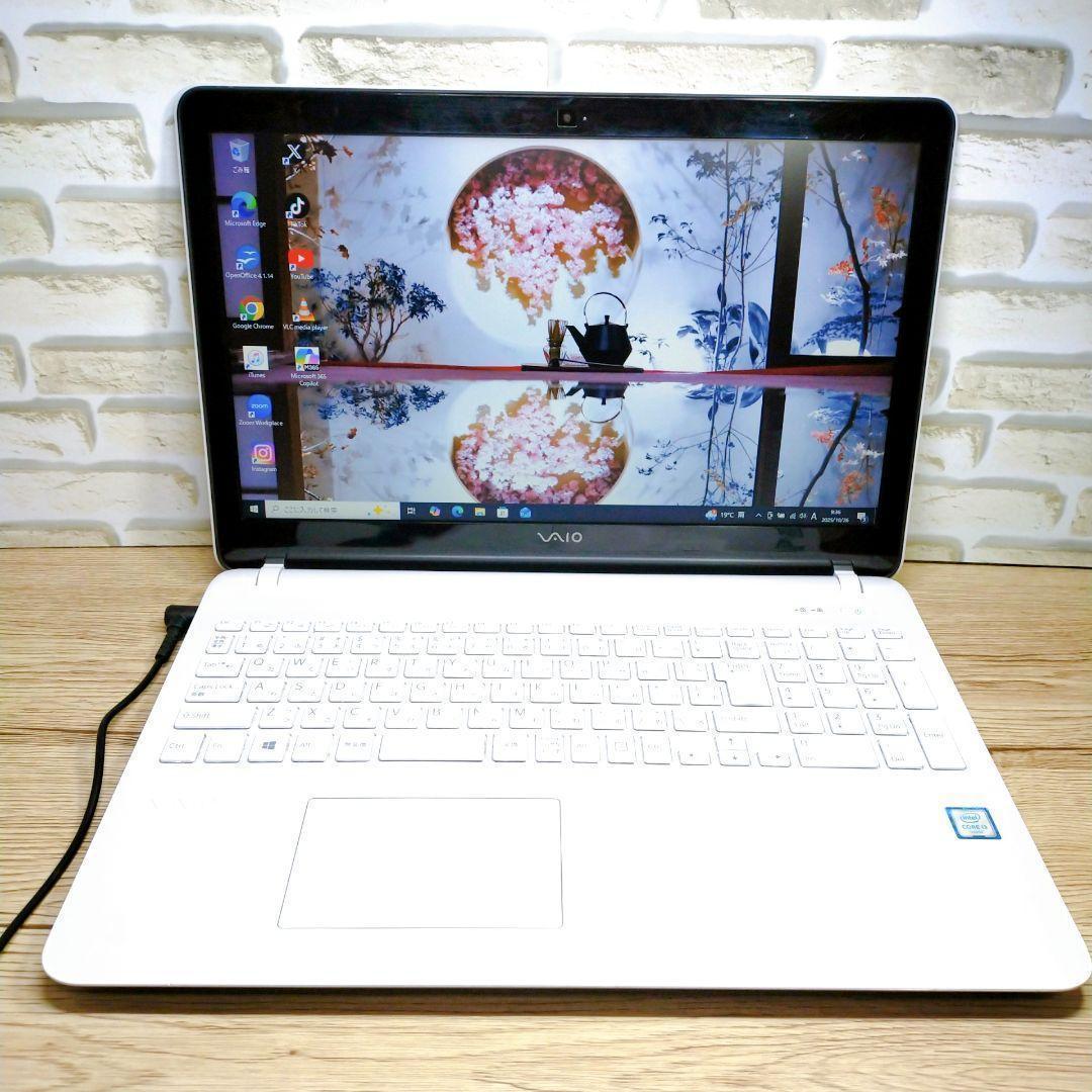 届いたらすぐに使える♪薄型VAIOノートパソコン♪カメラ☆動画視聴にDVD付き