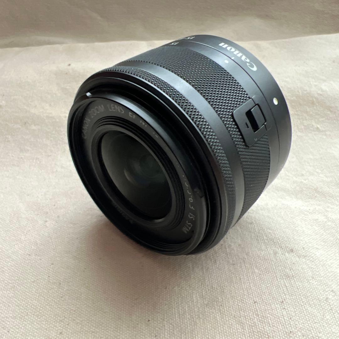 CANON EF-M 15-45mm F3.5-6.3 IS STM 標準レンズ