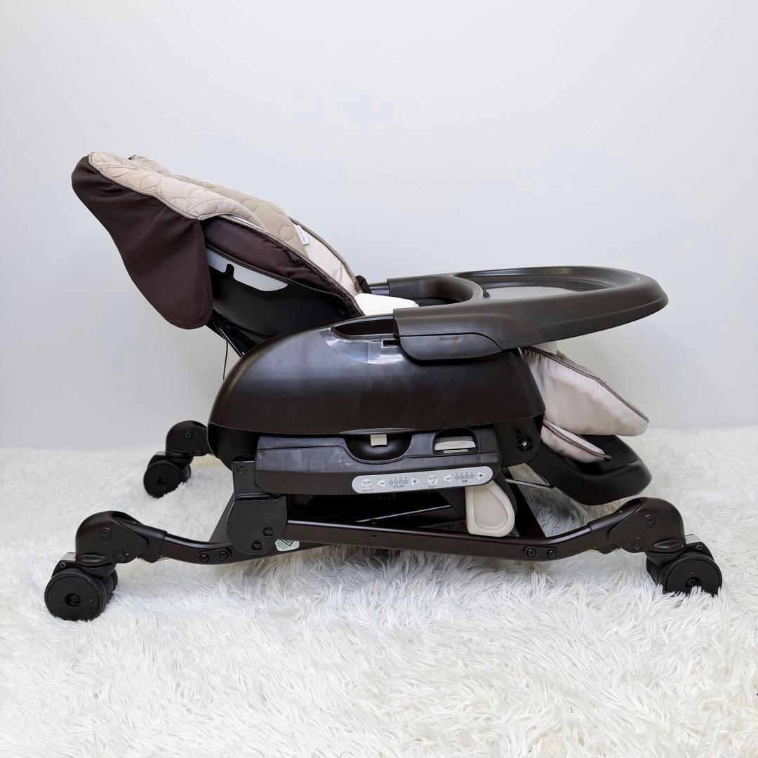 美品 Combi CWL ネムリラ AT ホワイトレーベル 電動 ハイローチェア