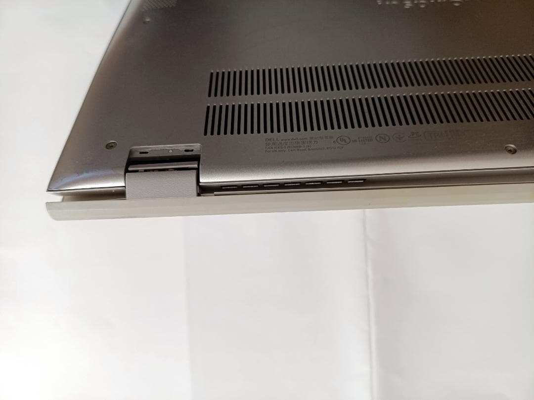 DELL Inspiron 5402 / 第11世代Core i5 / 訳アリ