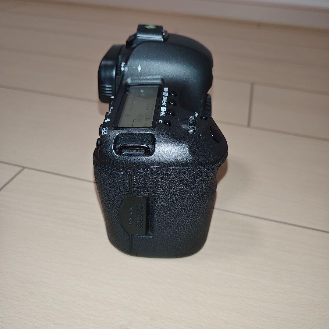 Y*9様 Canon EOS 5DsR デジタル一眼レフカメラ　おまけ付き