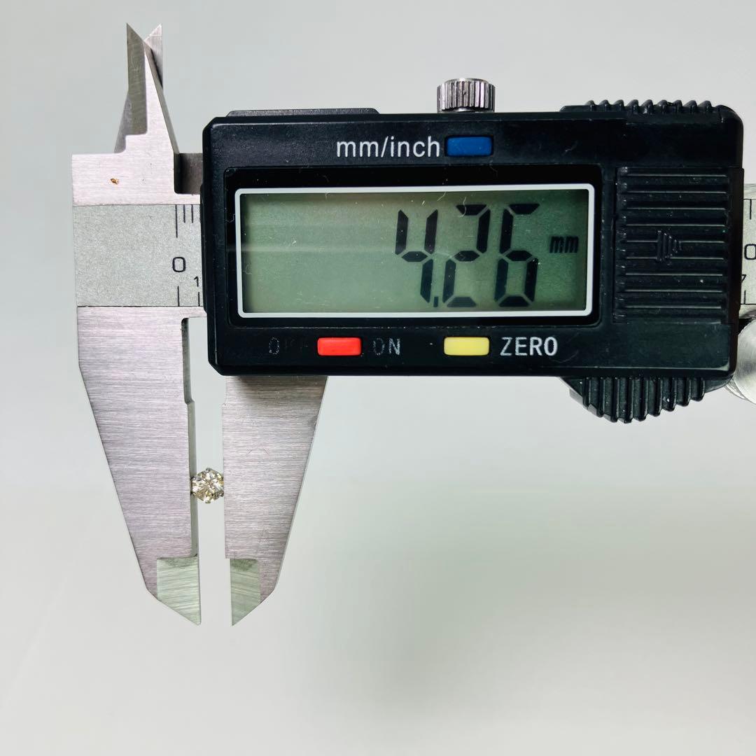 sarahmoon様お取り置き商品 Pt900 ダイヤモンド 片方 ピアス