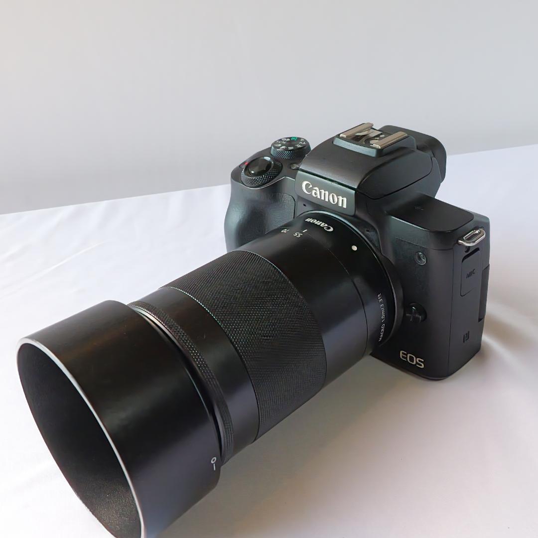 Canon EOS Kiss M ミラーレスカメラ