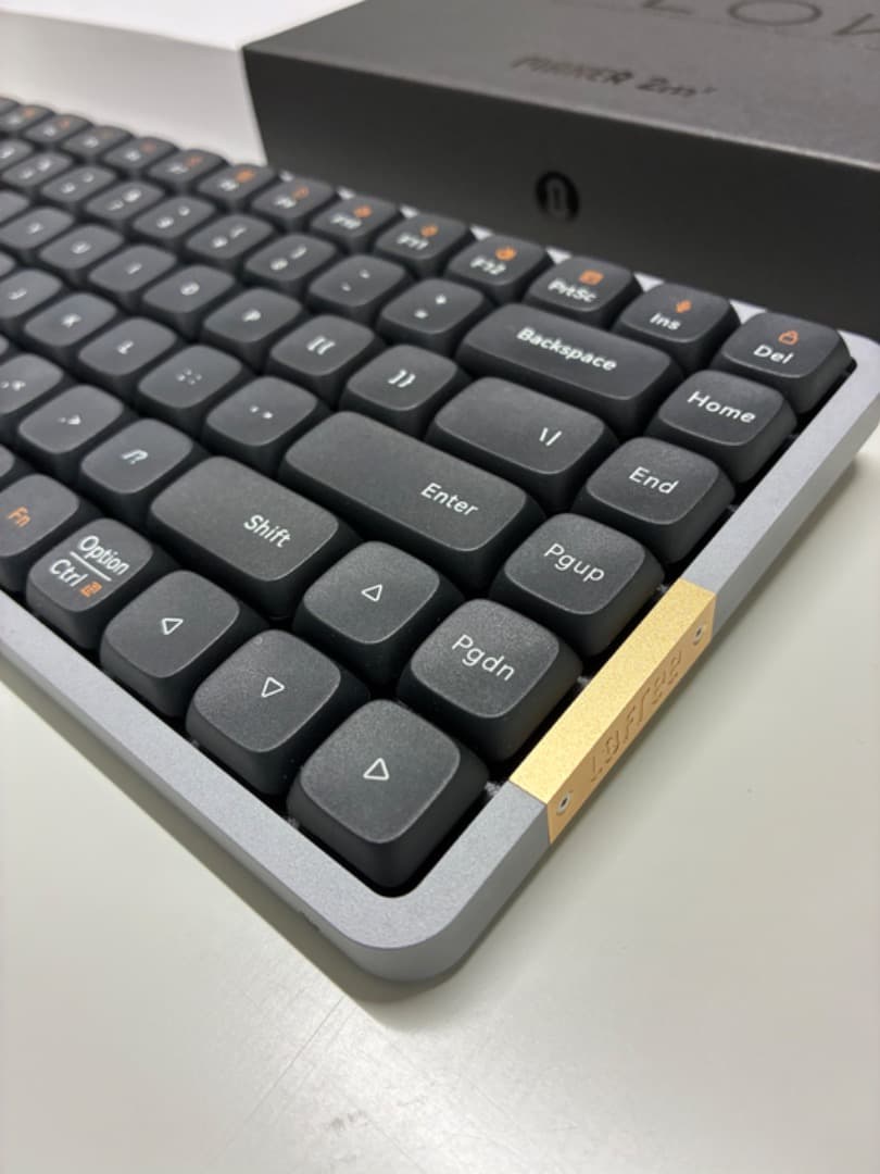 [ほぼ未使用品] Lofree FLOW ロープロファイルキーボード US配列