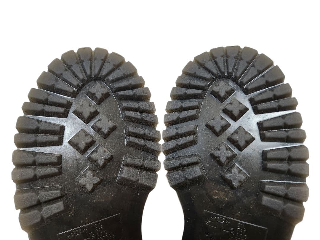 【u】ドクターマーチン べサン 厚底 ブラック UK3 箱あり 22㎝