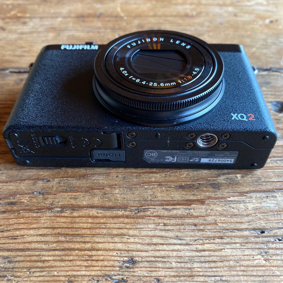 FUJIFILM フジフイルム XQ2 デジタルカメラ