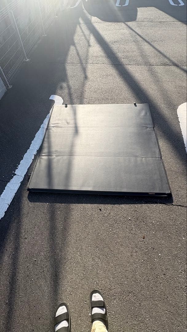 RUGGED COVER ハイラックス トノカバー