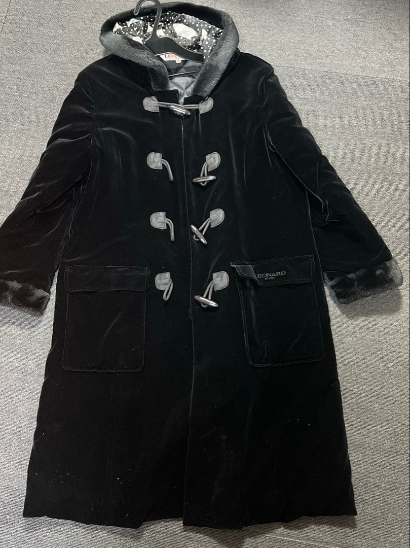 レオナール LEONARD ロングダッフルコート　黒　ベロア系　美品　フリー