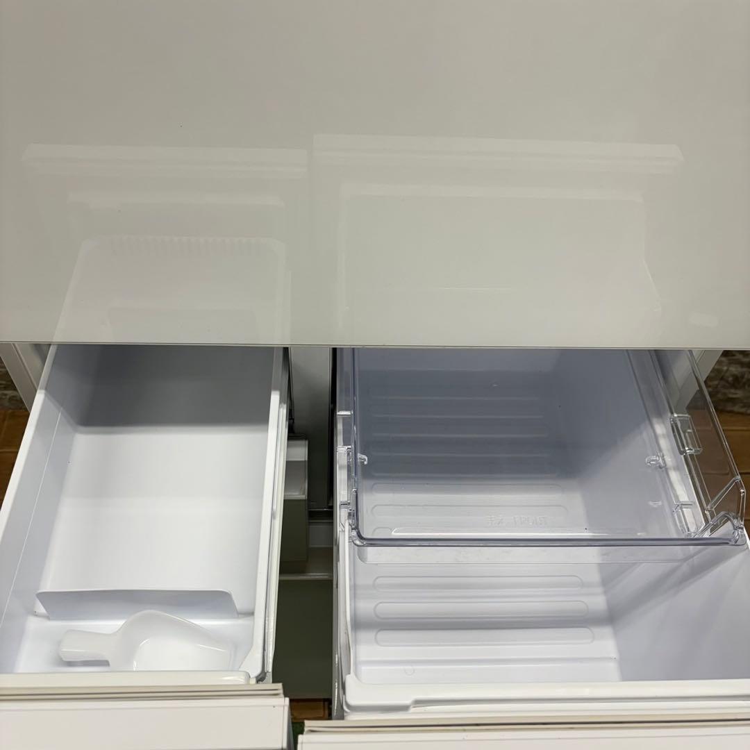 181 SHARP 冷蔵庫　大型　500L強　どっちもドア　5ドア　美品　家庭用