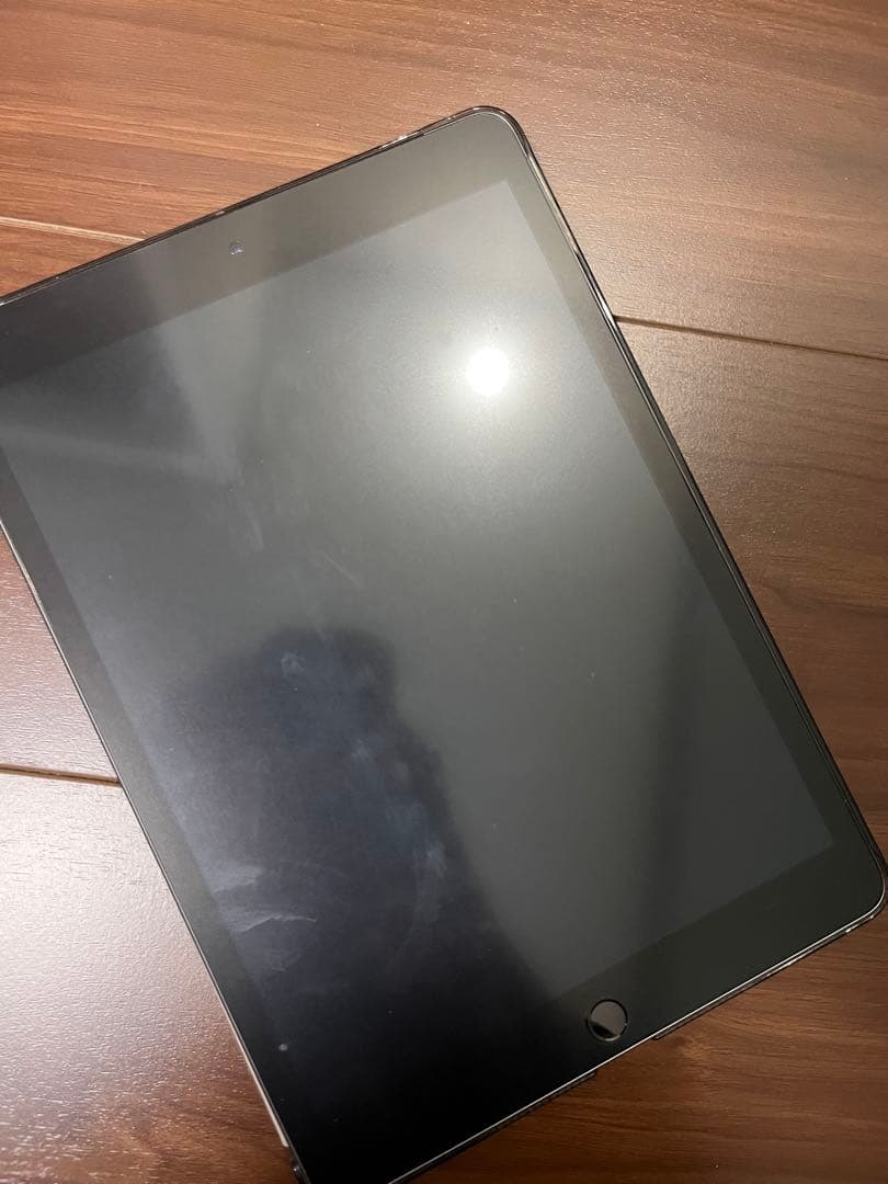 第9世代iPad セルラーモデル SIMフリー64GB