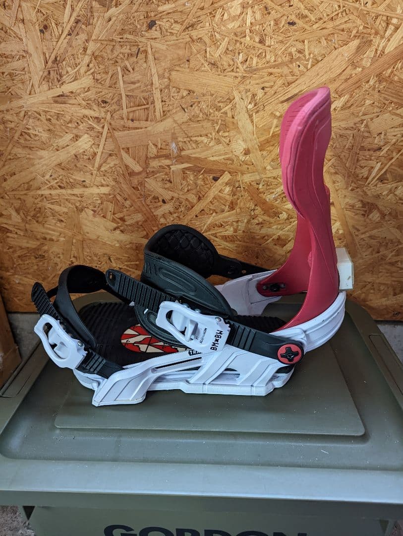 bentl トランスファー ビンディング 赤/白 M