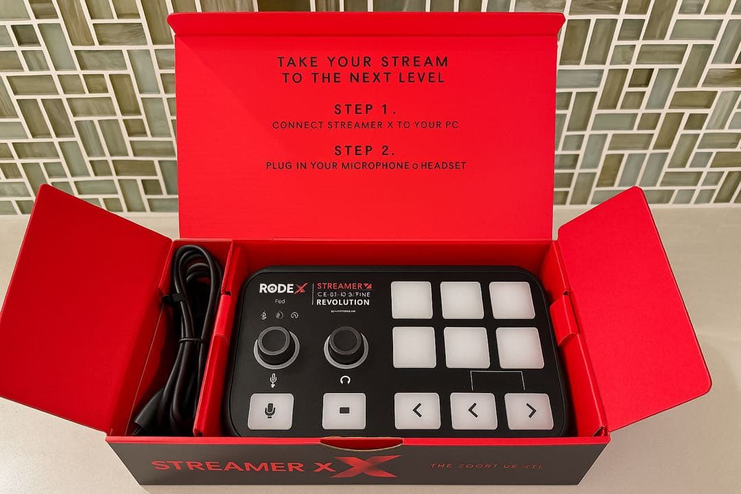 は*ん様 ★超美品★RØDE Streamer X