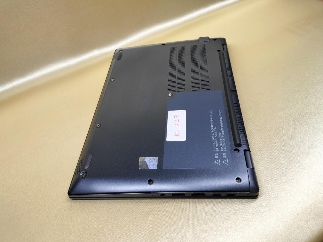 東芝　Dynabook G83/KW　高性能　2023年モデル(K-223)