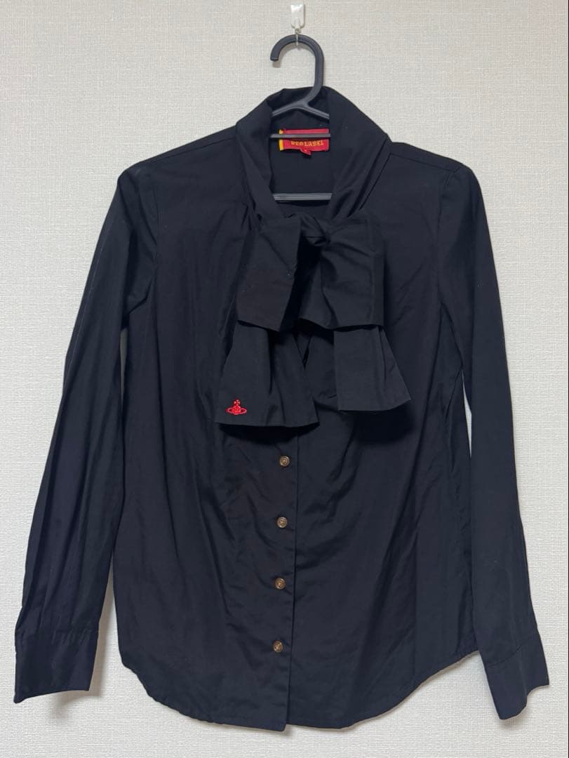 viviennewestwood リボンシャツ