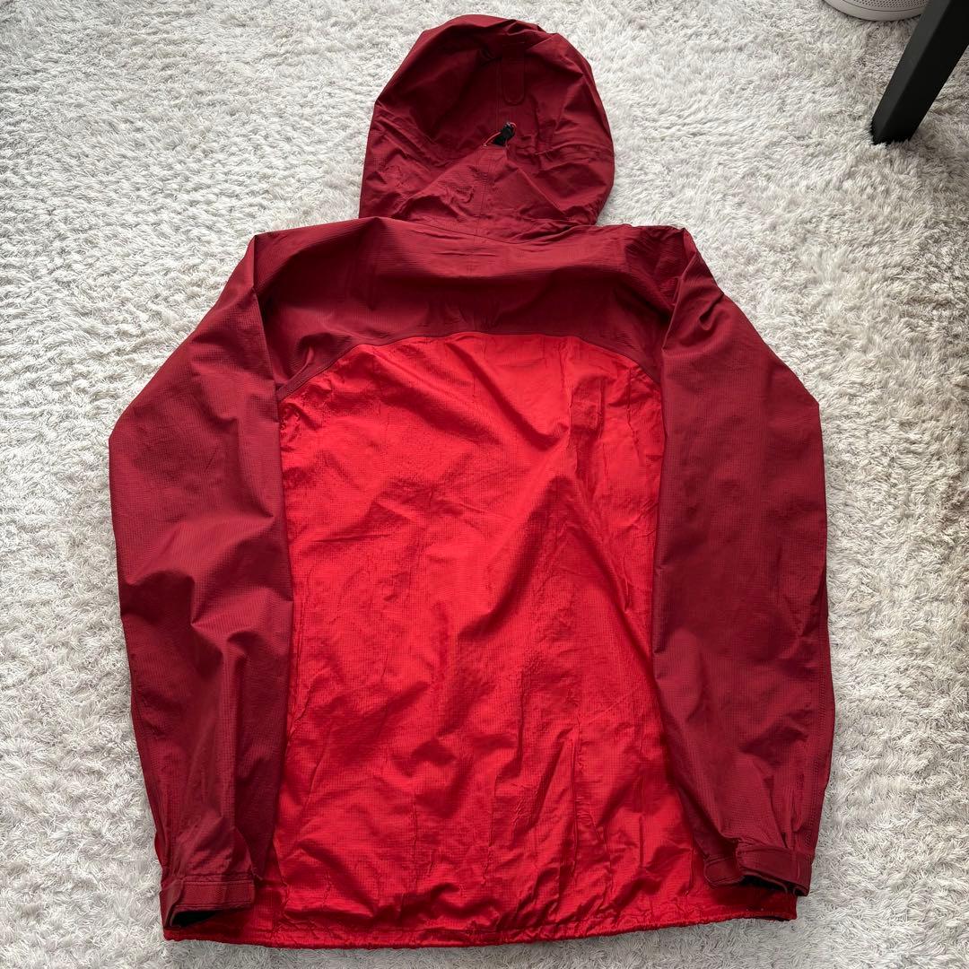 mont-bell マウンテンパーカー　テックシェルパーカー　レッド　M