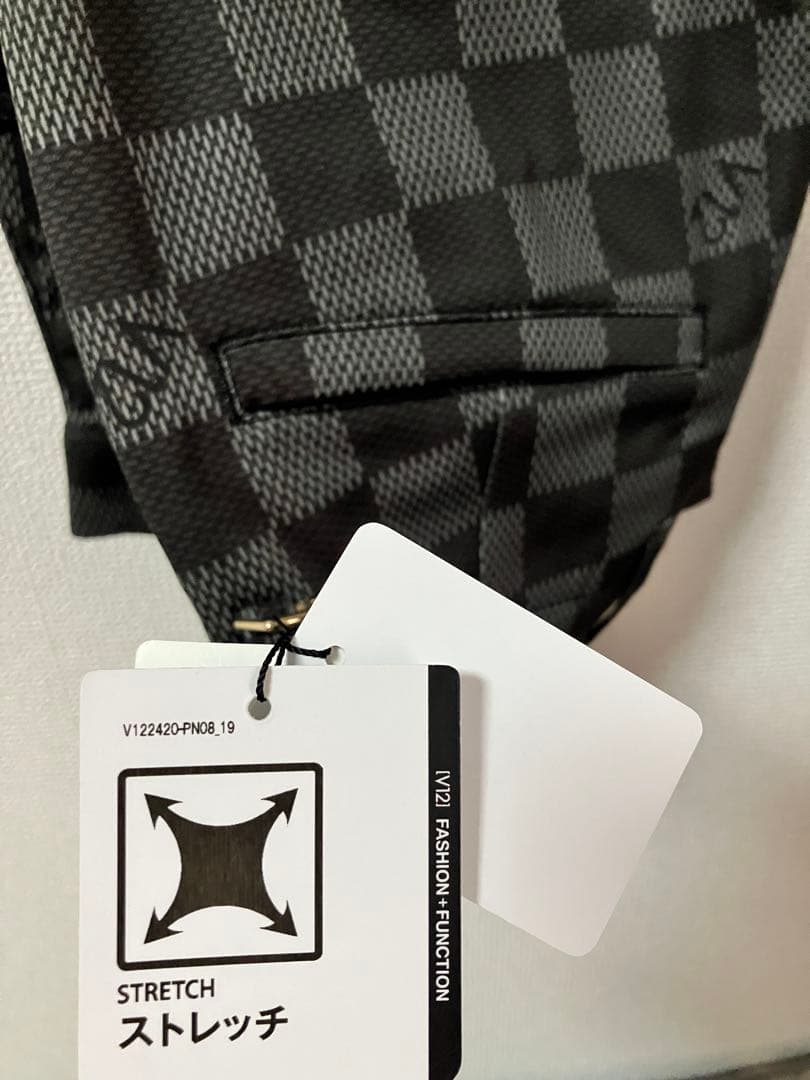 1/15まで割引！　新品　v12 DAM PANTS ブラック Mサイズ