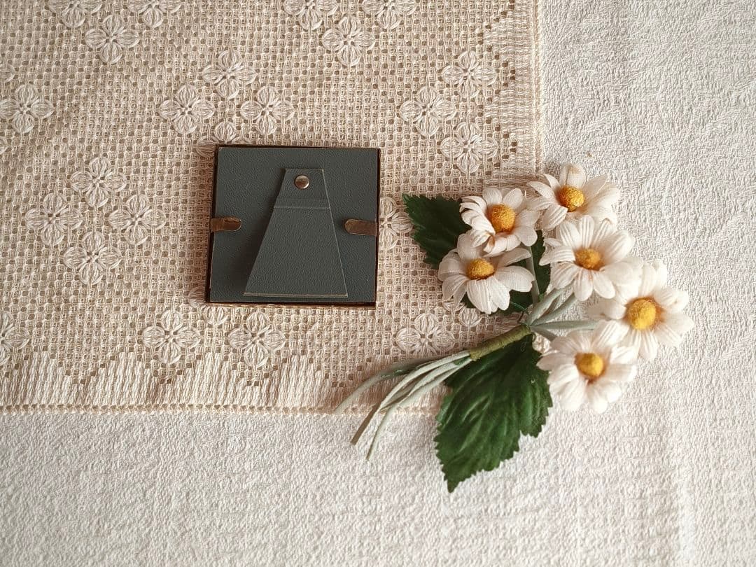 【mkuさま】vintage ❀ 飾り模様が素敵な スクエアフレーム