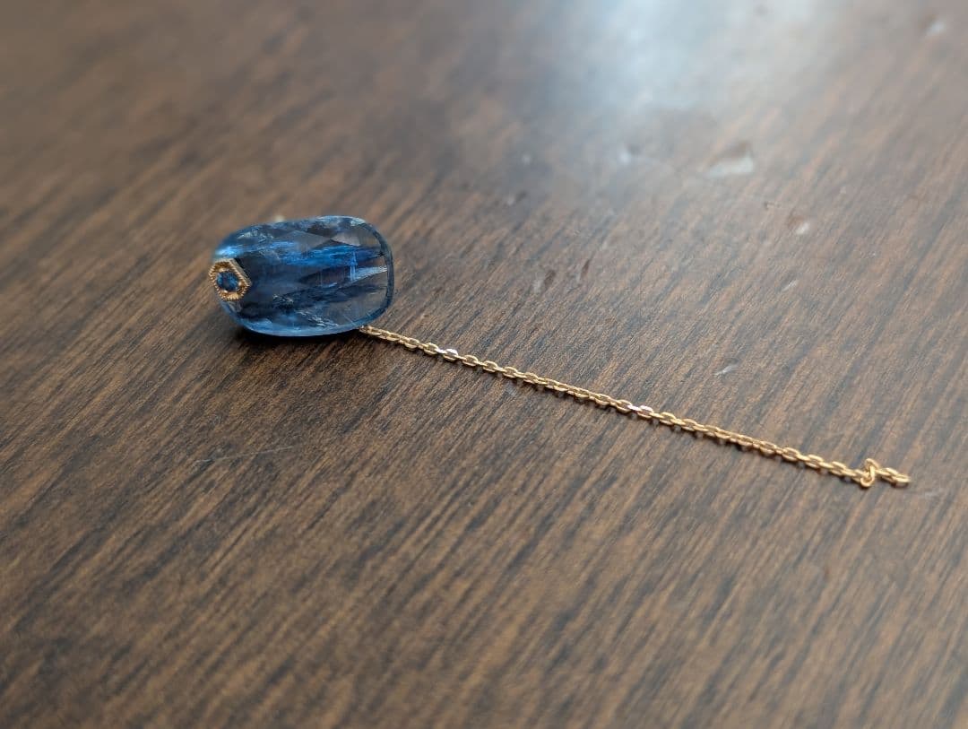 MONAKA Jewellery　モナカ　フラットピアス　カイヤナイト