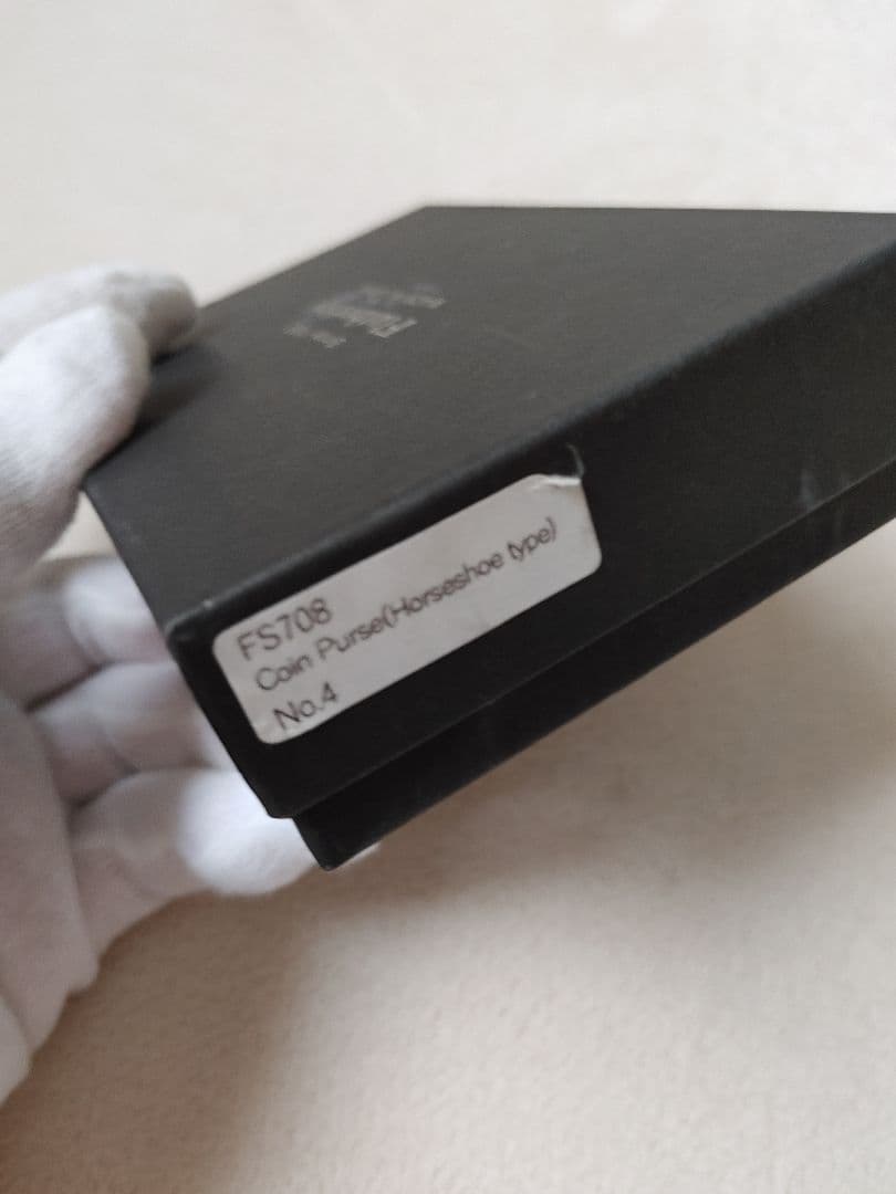 Flathorityシェルコードバン　ホーウィンシェルコードバン馬蹄型小銭入れ