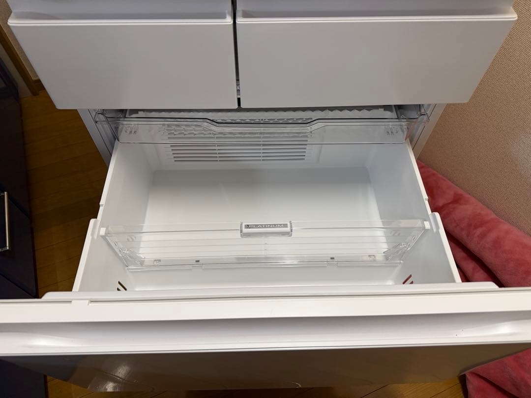 奈良発 日立 2025年製 フレンチ 6ドア冷蔵庫 570L VW57V （W）