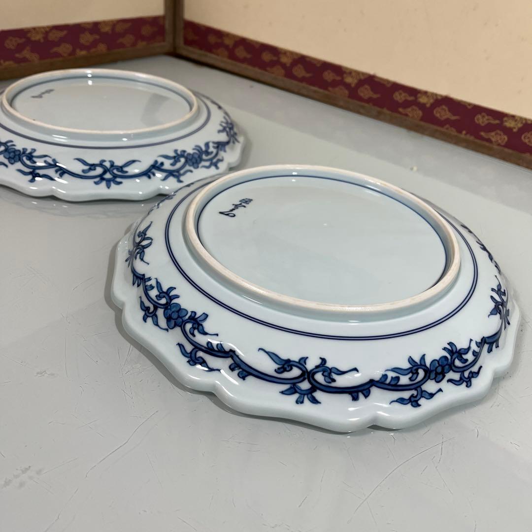 源右衛門　古伊万里風錦唐花　大皿２枚　25㎝