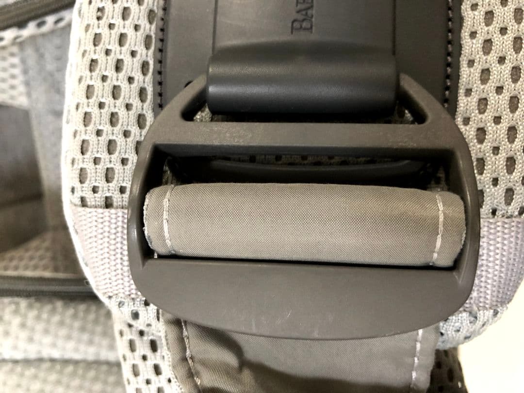 BABYBJÖRN ベビービョルン　抱っこ紐　ハーモニー グレー