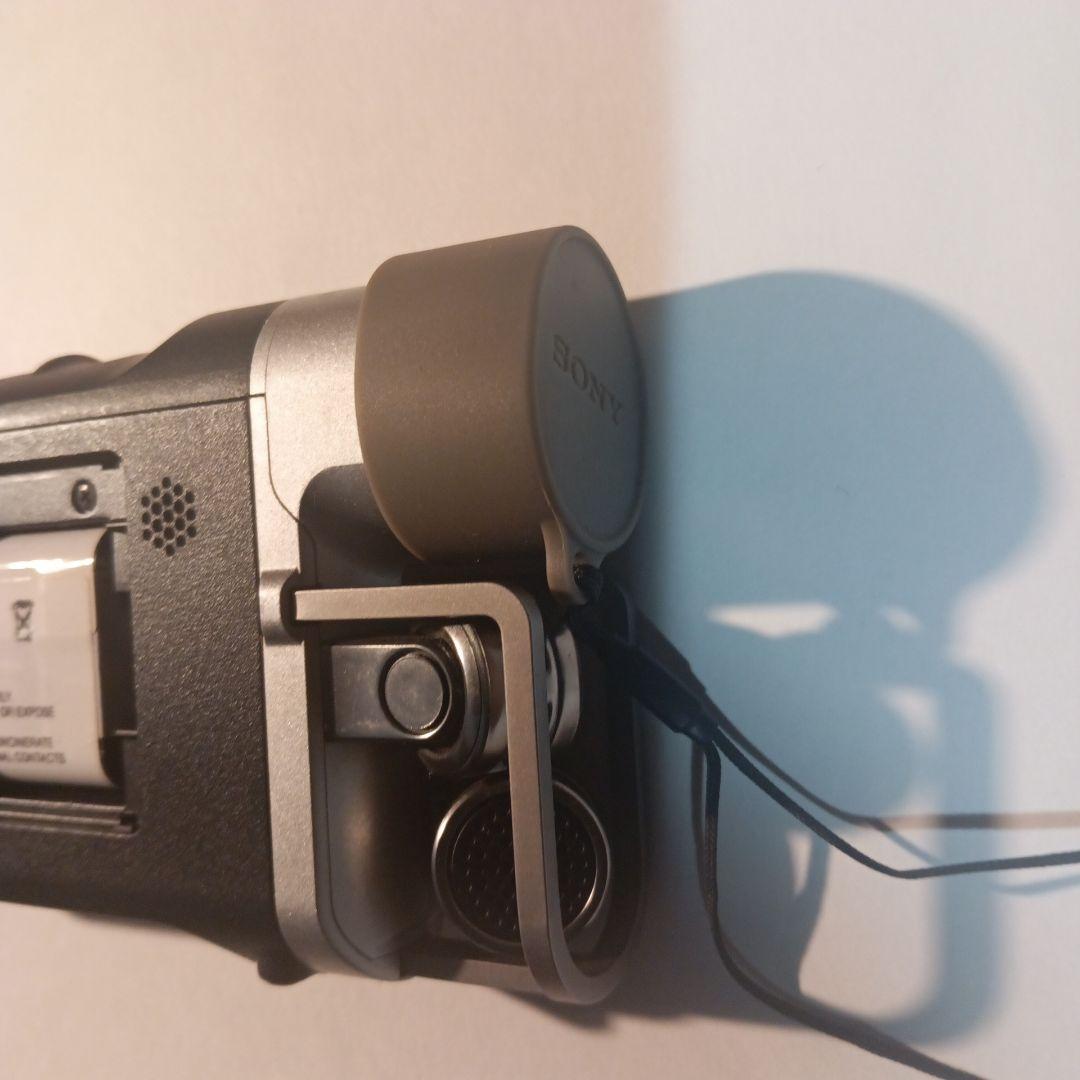 た*t様 SONY HDR-MV1 ビデオカメラ ＋バッテリー＋充電器＋アダプタ