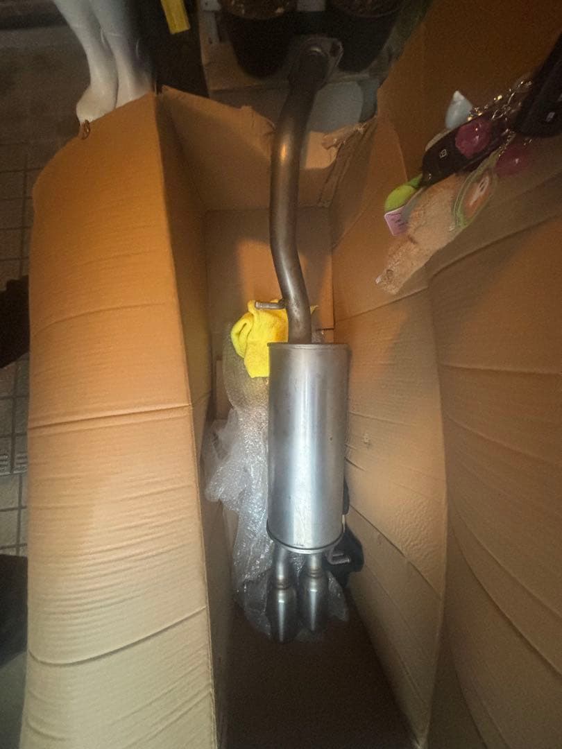 希少！30プリウス モデリスタリアピース