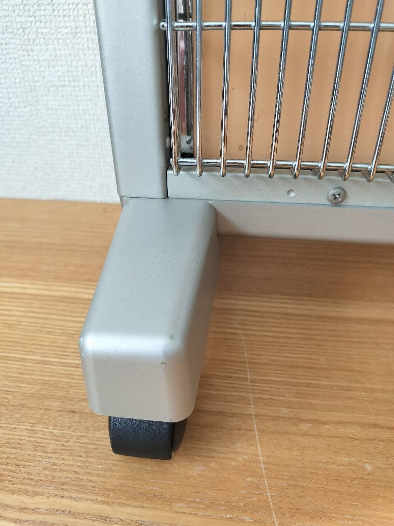 遠赤外線暖房器E800LSサンルミエキュート