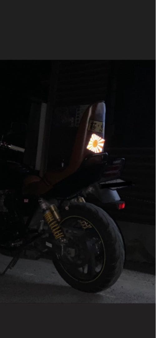 XJR400 4hm 前期　3段シート