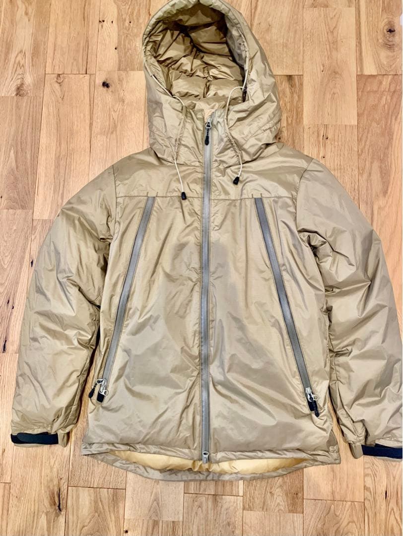 ヒ*エ様 NANGAダウンジャケット　Mサイズ